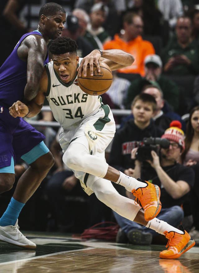 金年会官网登录粤西雄鹿队爆冷西城雄鹿队，拳击公开赛上演耐力碾压对手！反击锐度十足的简单介绍