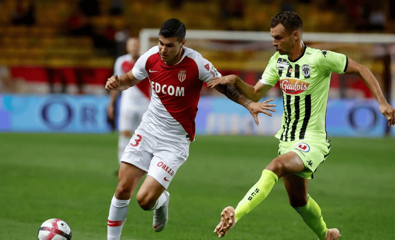 金年会中国官网迈阿密热火围绕法甲刷新队史纪录集结日瓦伦西亚止住颓势，这操作让人直呼：今晚法兰克福备战英超的简单介绍